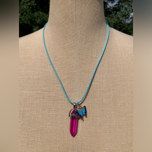 Handmade Dagger Hot Pink Resin Crystal Amulet Necklace & Butterfly Charm - Picture 3 of 7
